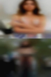 Mature women masturbates big